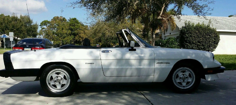 Illustration for article titled Here Are Ten Of The Best Four-Cylinder Cars On eBay For Less Than $4,000